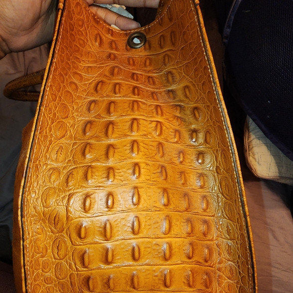 Claudia Firenze Handbag - Picture 5 of 6